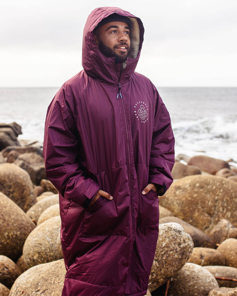 Passenger's Escapism Recycled Sherpa Lined Changing Robe Wine