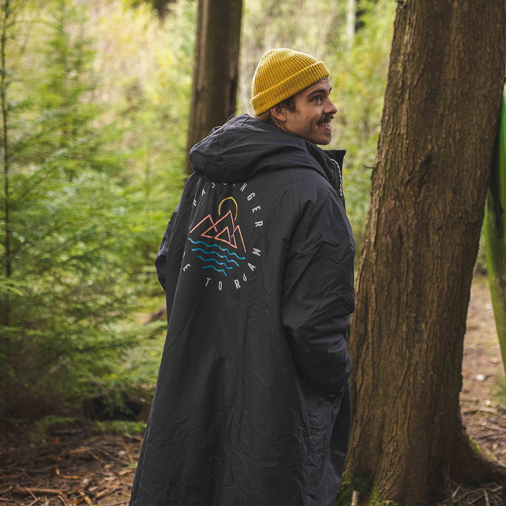 Passenger's Nomadic Recycled Sherpa Lined Changing Robe Black