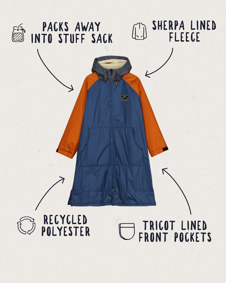 Passenger's Roaming Recycled Sherpa Lined Changing Robe Ensign Blue/Sunrise Orange