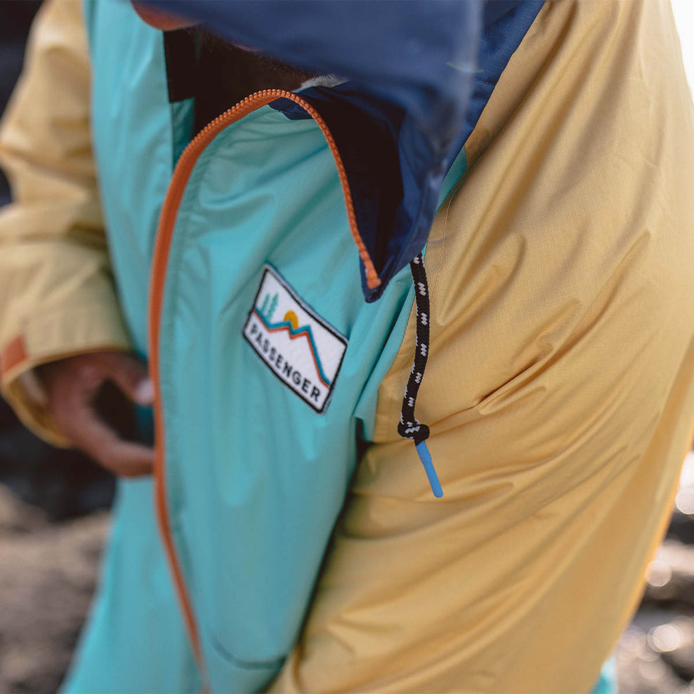 Passenger's Roaming Recycled Sherpa Lined Changing Robe Blue Turquoise/Ochre Yellow