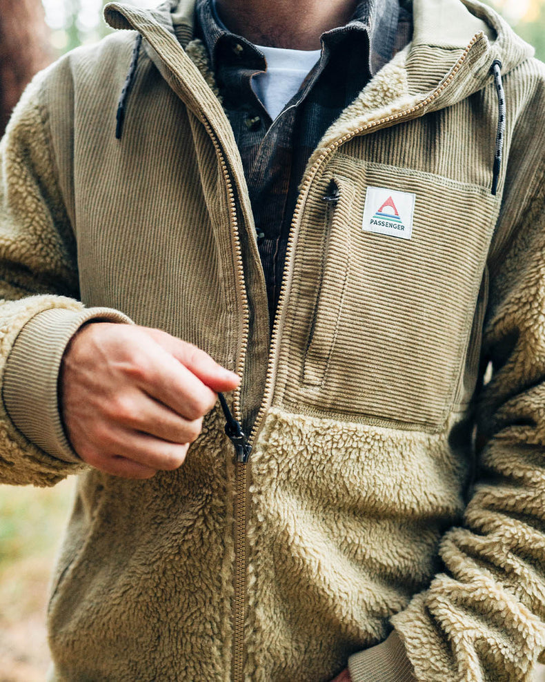 Passenger Adventure Recycled Deep-Pile Sherpa Fleece Biscuit
