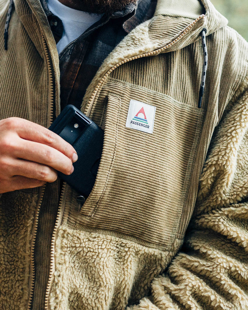 Passenger Adventure Recycled Deep-Pile Sherpa Fleece Biscuit