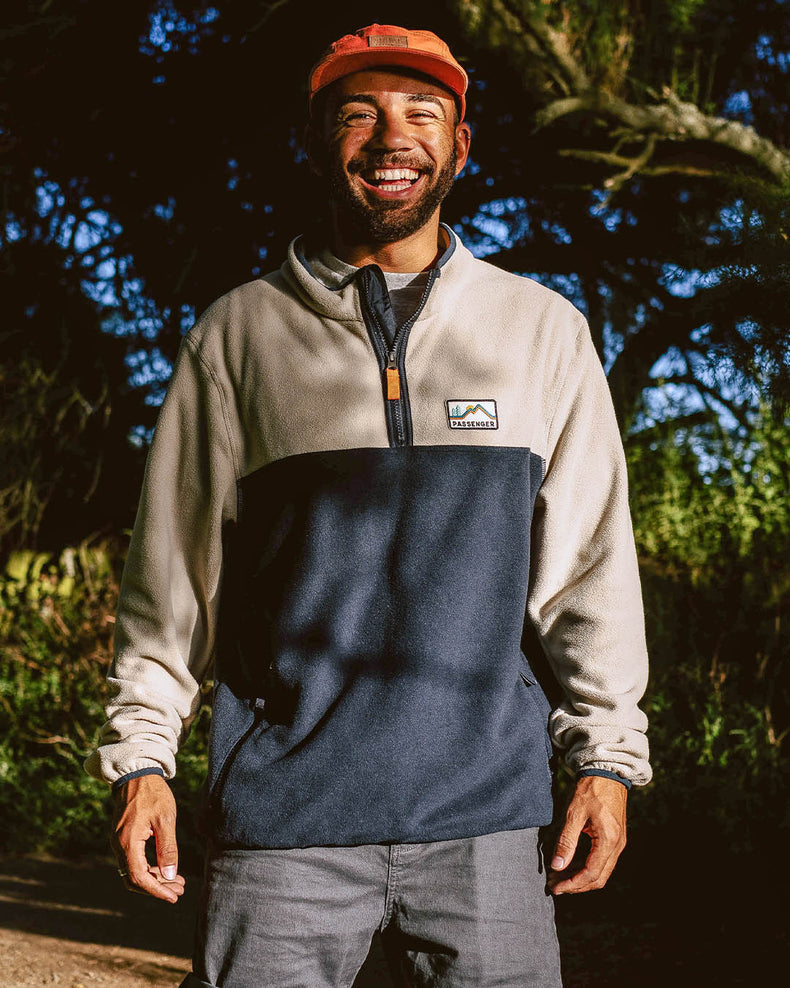 Passenger Set Off Recycled Polar 1/4 Zip Fleece Oatmeal