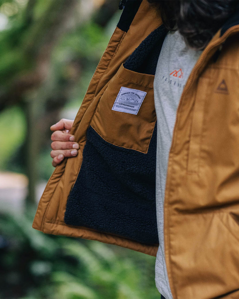 Passenger Discover Recycled Sherpa Lined Jacket Coconut