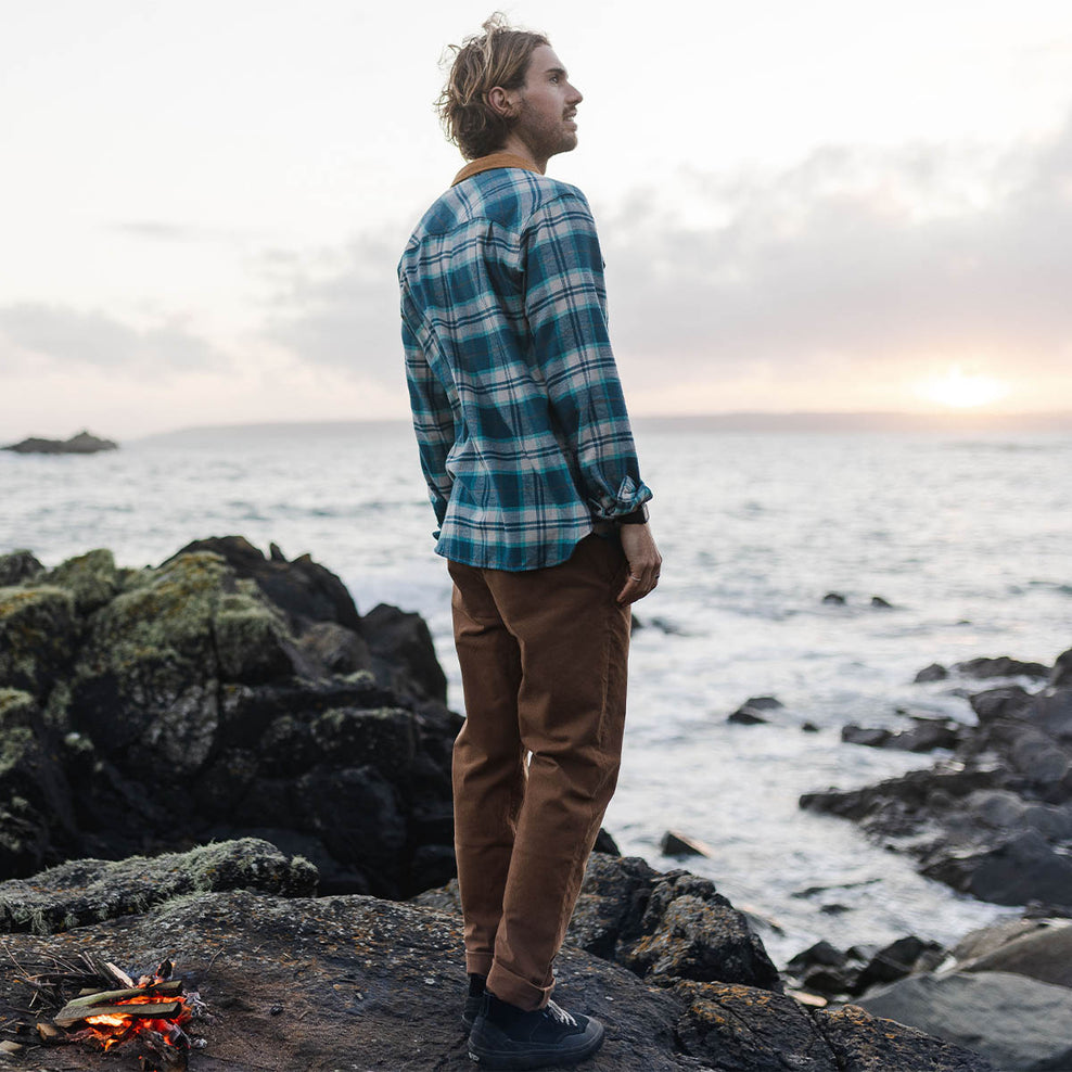 Passenger Chipping Shirt Blue Coral/Viridian/Off White