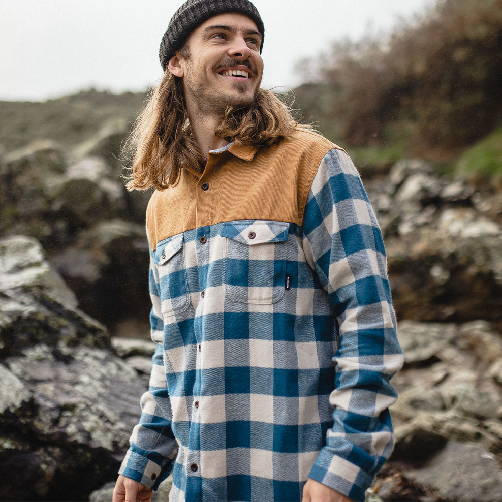 Passenger Seek Shirt Off White/Navy