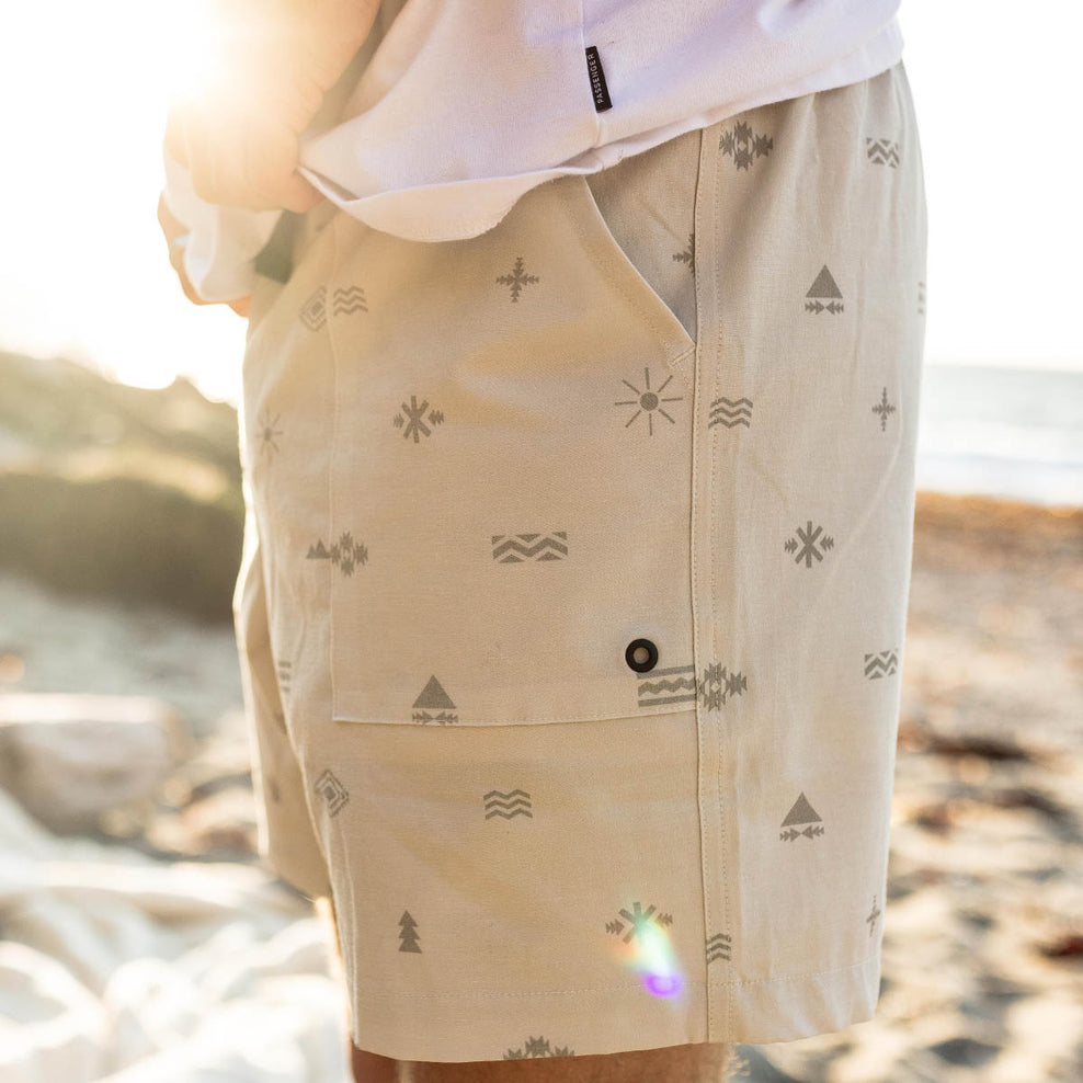 Passenger Adventure All Purpose Short Chinchilla Eclipse