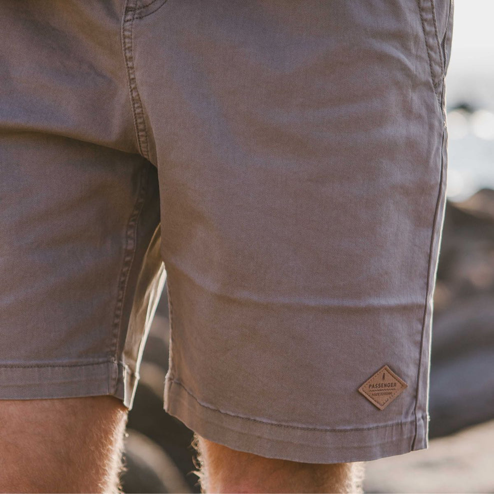 Passenger Drifter Walk Short Taupe