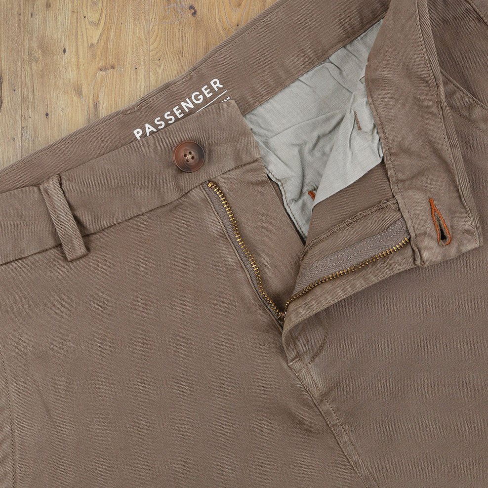Passenger Ridge Short Taupe
