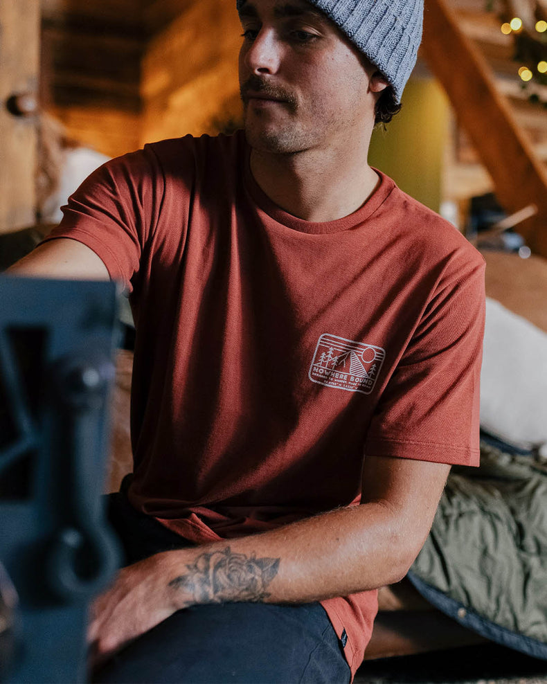 Passenger Nowhere Bound Recycled Cotton T-Shirt Burnt Red