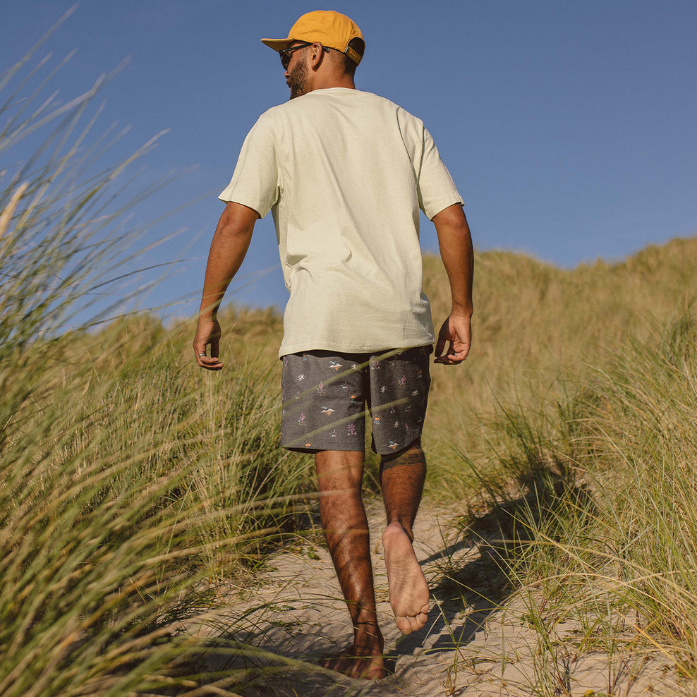 Passenger Horizon Recycled Cotton Pocket T-Shirt Tender Greens