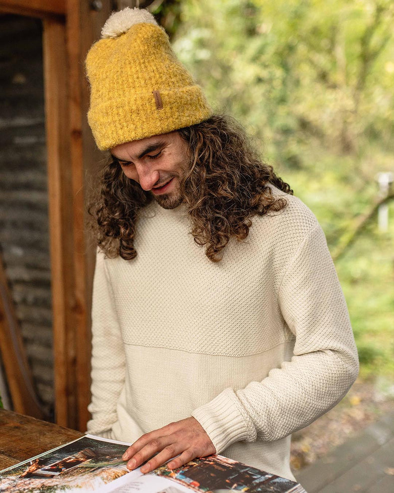 Passenger's Mellow Bobble Hat Mustard Yellow
