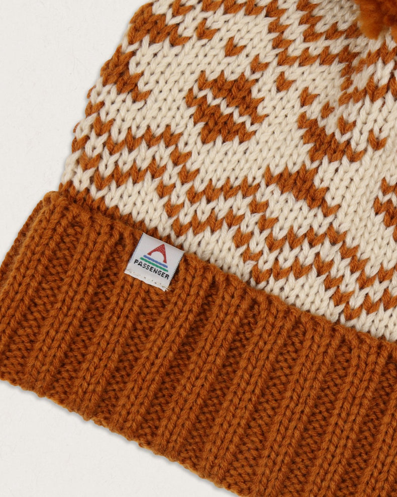 Passenger West Coast Recycled Bobble Hat Glazed Ginger