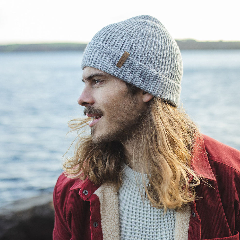 Passenger's Compass Beanie Light Grey