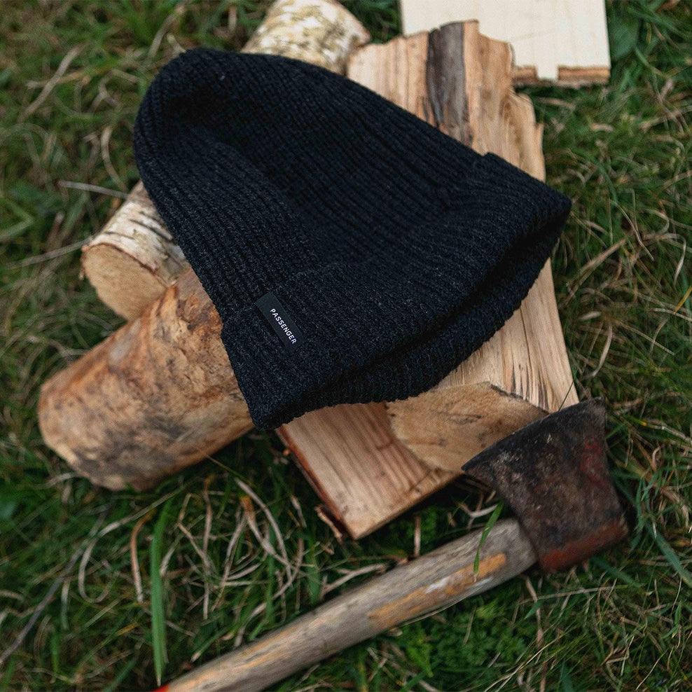 Passenger's Compass Beanie Faded Black