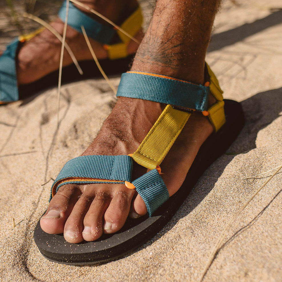 Passenger Monterey Sandals Ash Blue