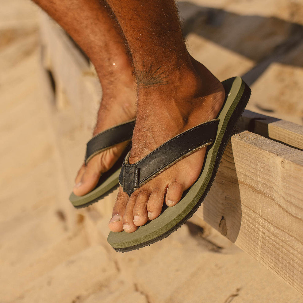 Passenger Laguna Flip Flops Laurel Green