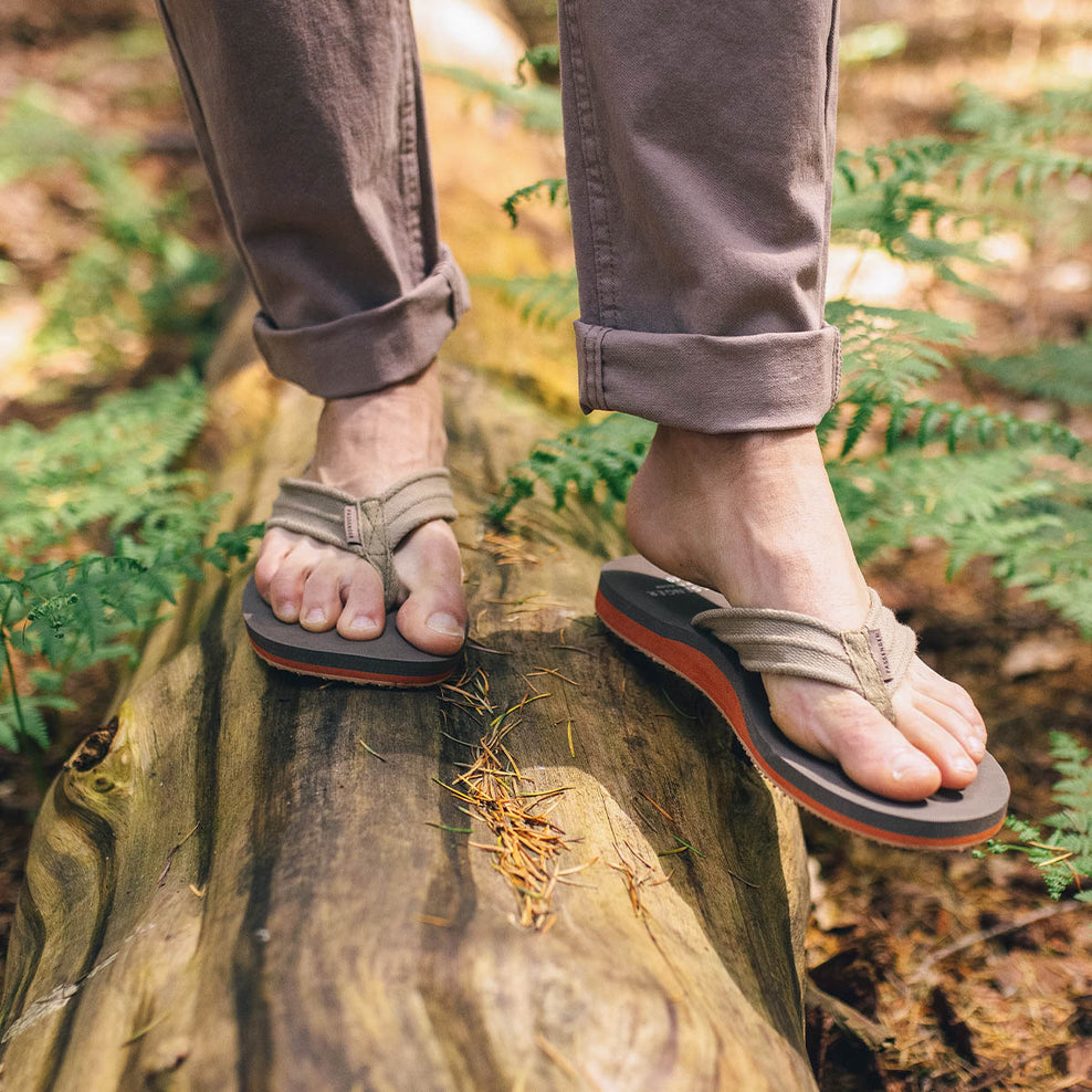 Passenger Santos Flip Flop Taupe