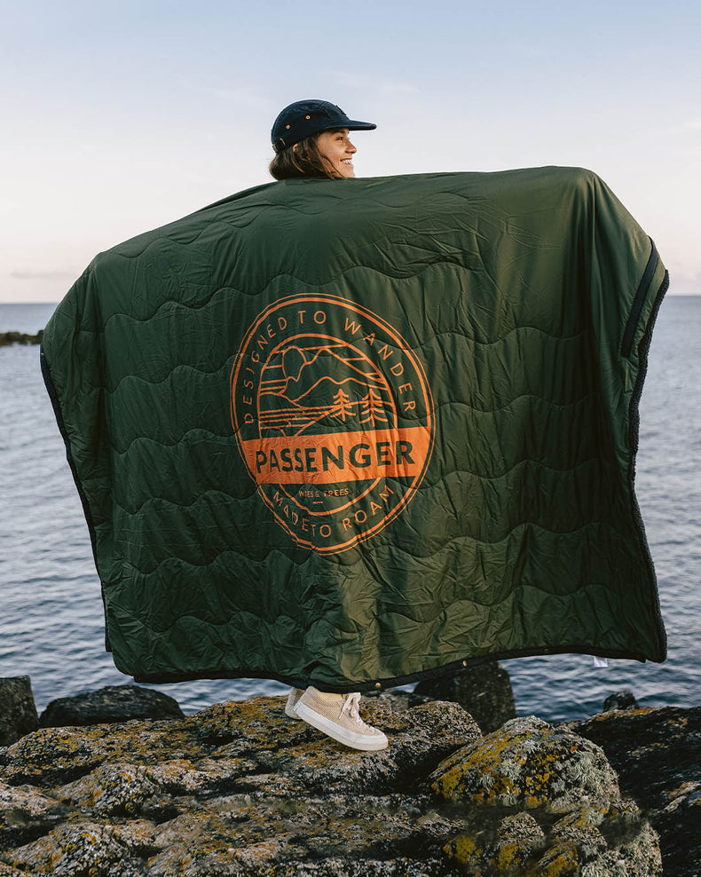 Passenger Nomadic Recycled Sherpa Blanket Khaki