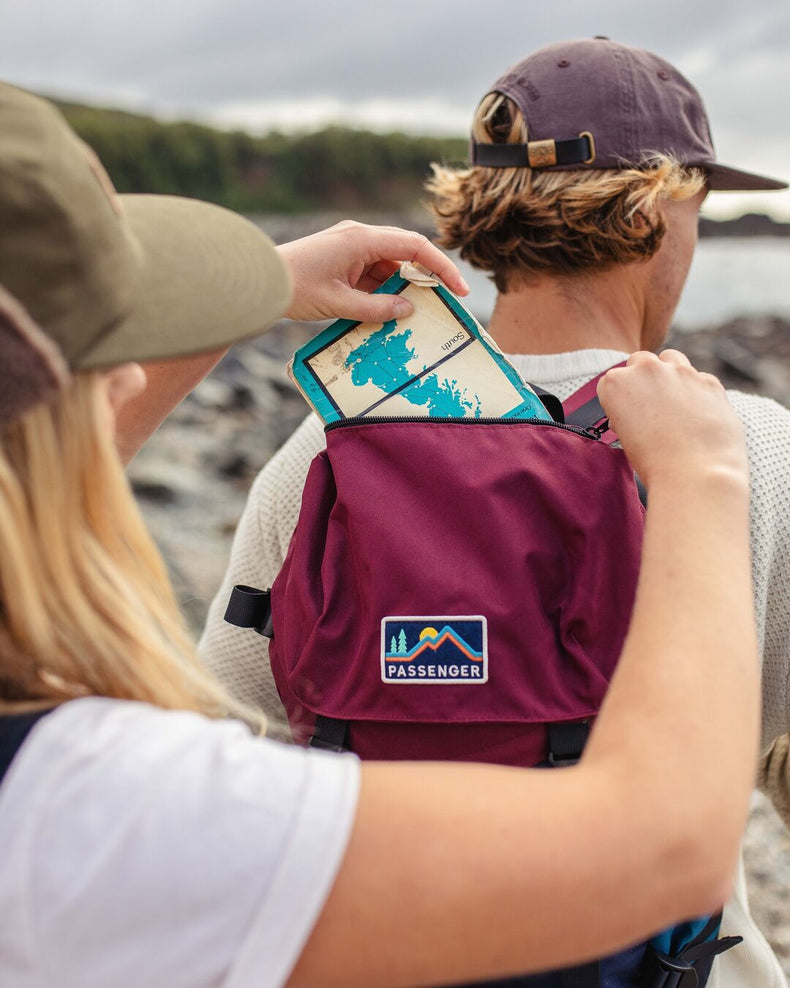 Passenger Boondocker Recycled 26L Backpack Navy/Burgundy