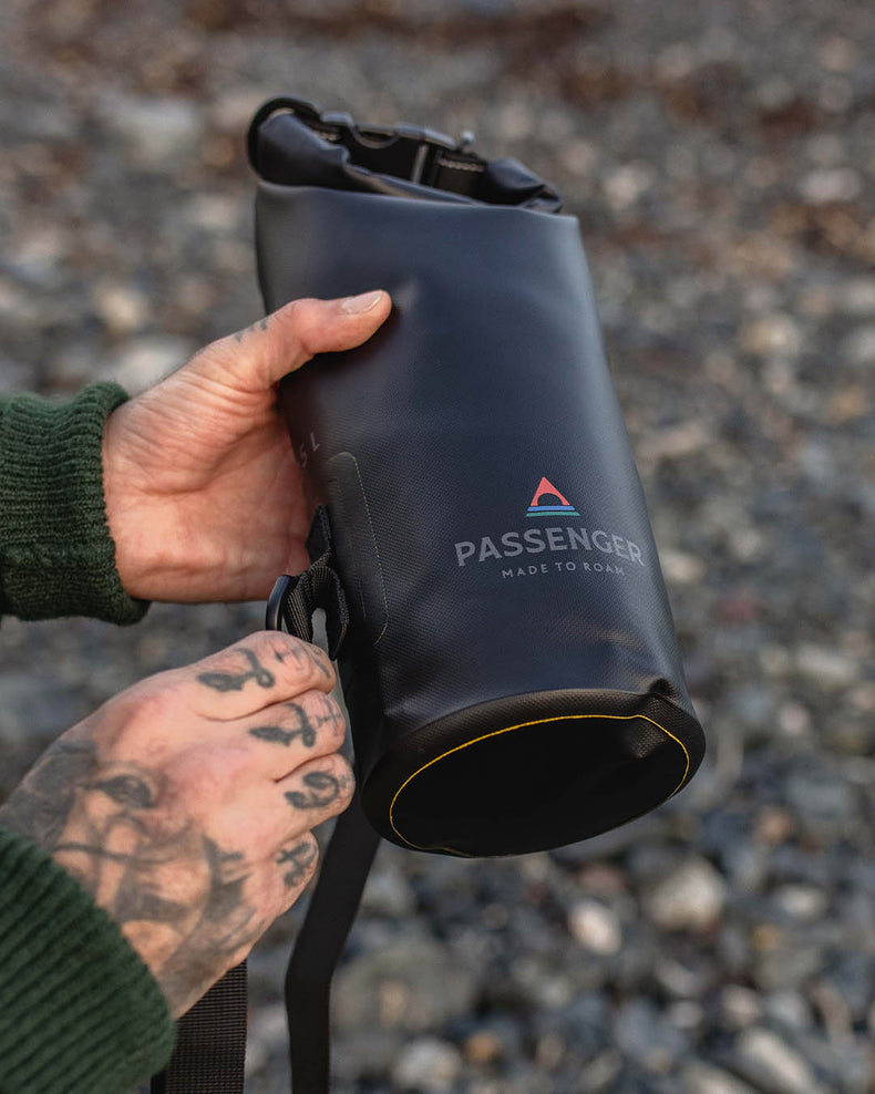 Passenger Tide 2.5L Recycled Dry Bag Black