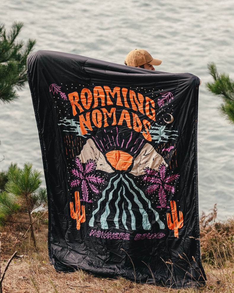 Passenger's Nomadic Recycled Sherpa Blanket Roaming Print Black