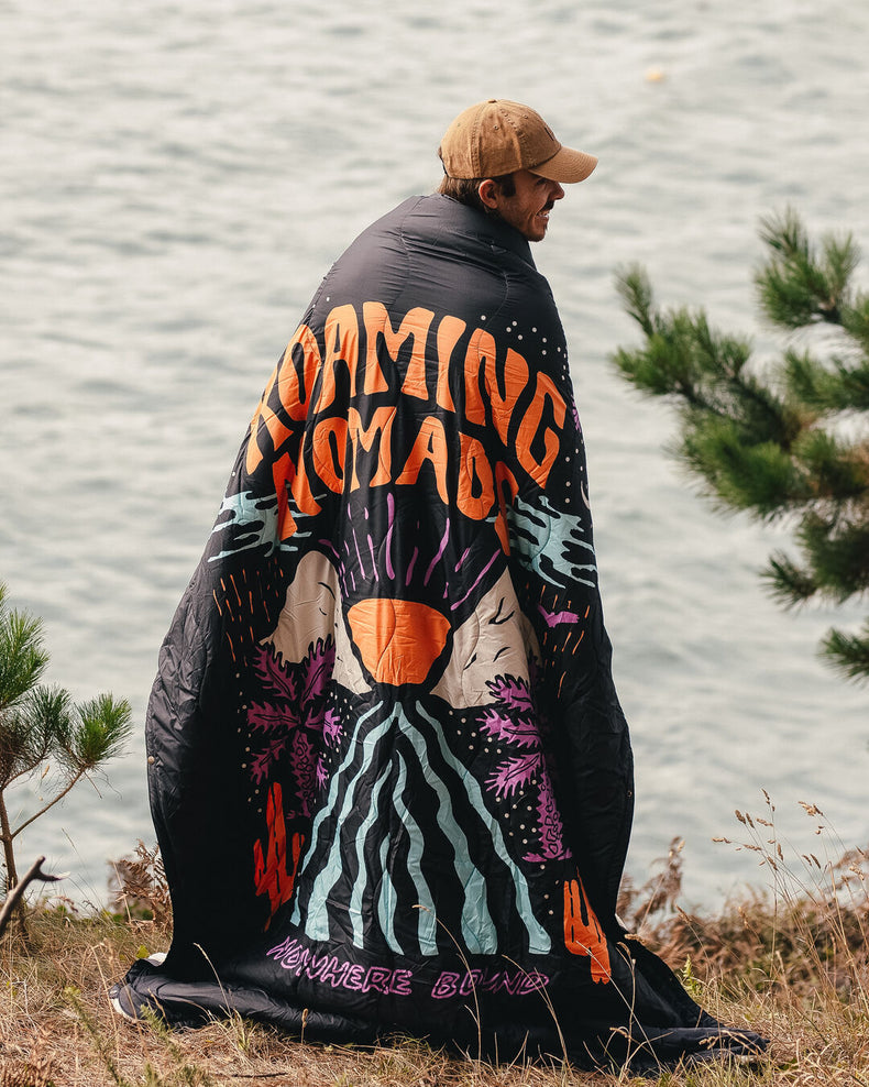 Passenger's Nomadic Recycled Sherpa Blanket Roaming Print Black