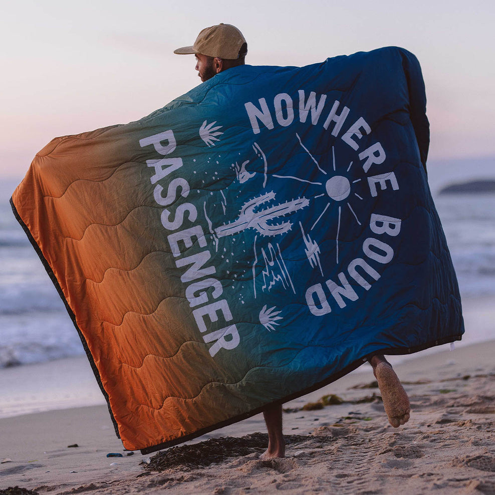 Passenger Nomadic Recycled Towel Blanket Blue/Orange Fade
