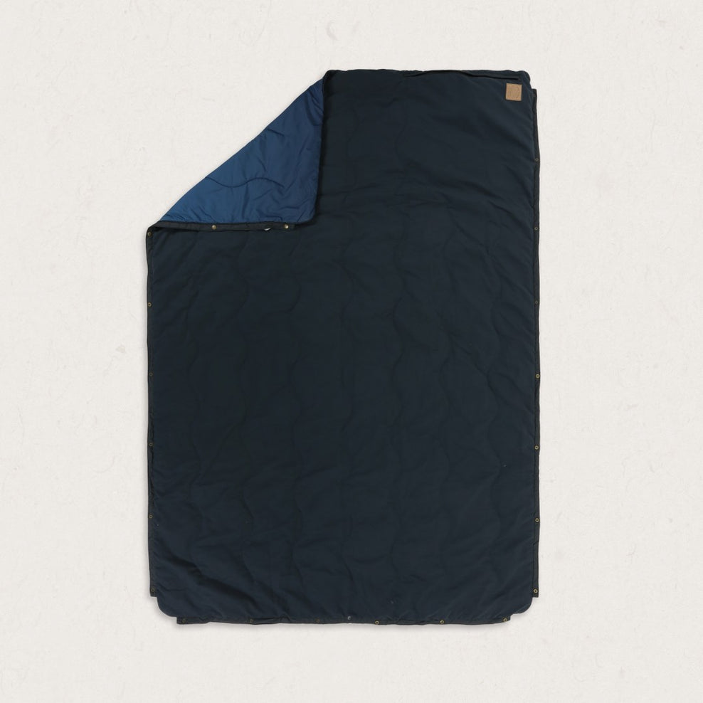 Passenger Nomadic Recycled Towel Blanket Blue/Orange Fade