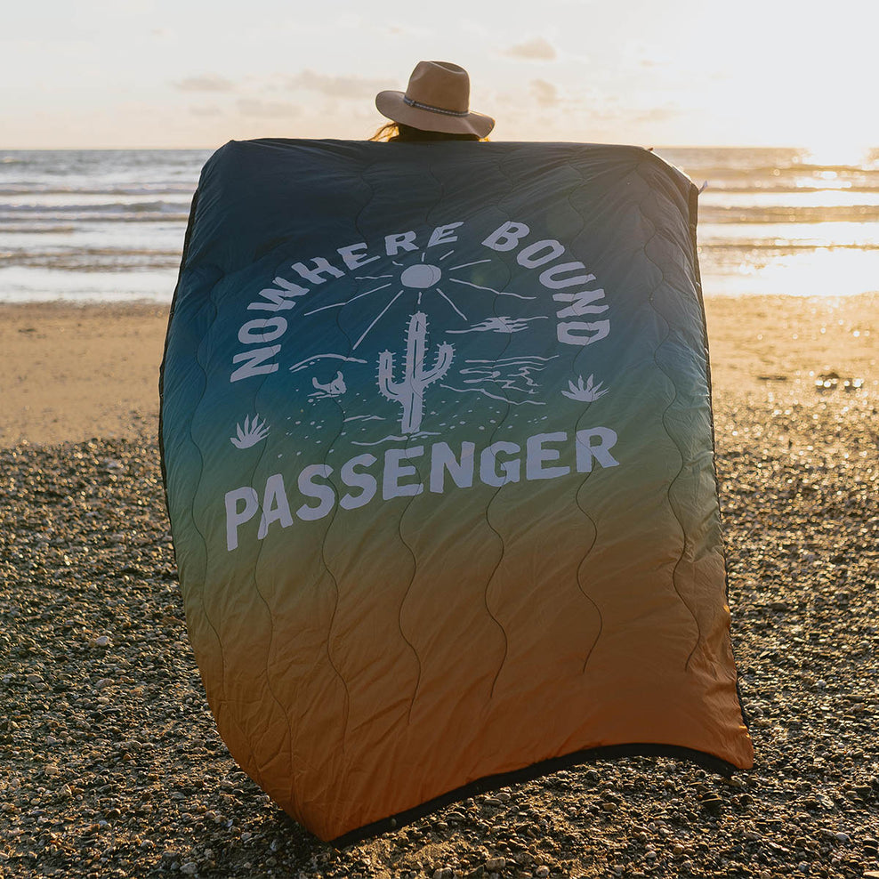 Passenger Nomadic Recycled Towel Blanket Blue/Orange Fade