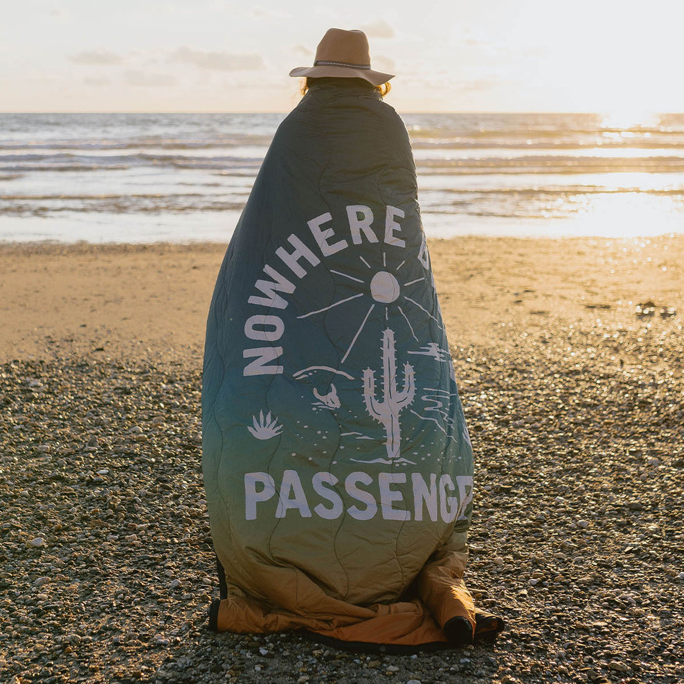 Passenger Nomadic Recycled Towel Blanket Blue/Orange Fade