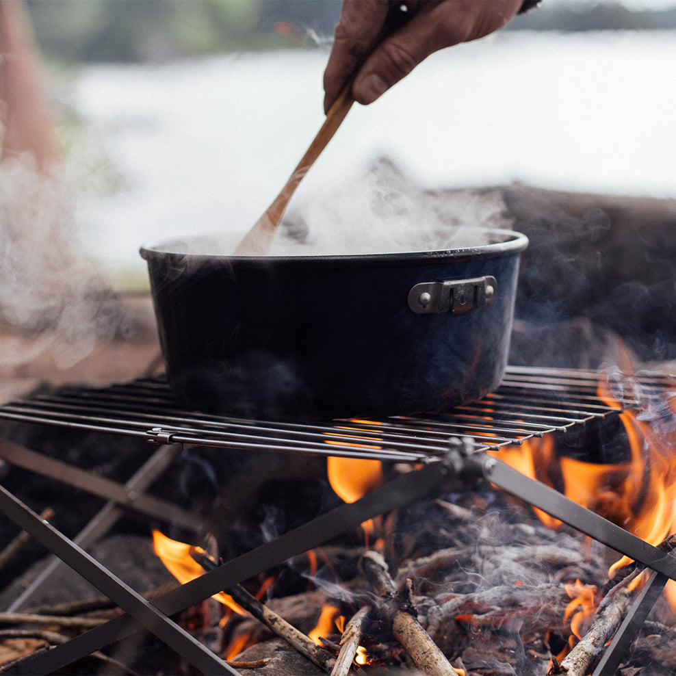 Passenger Wolf And Grizzly Grill (With Fire Set) Stainless Steel