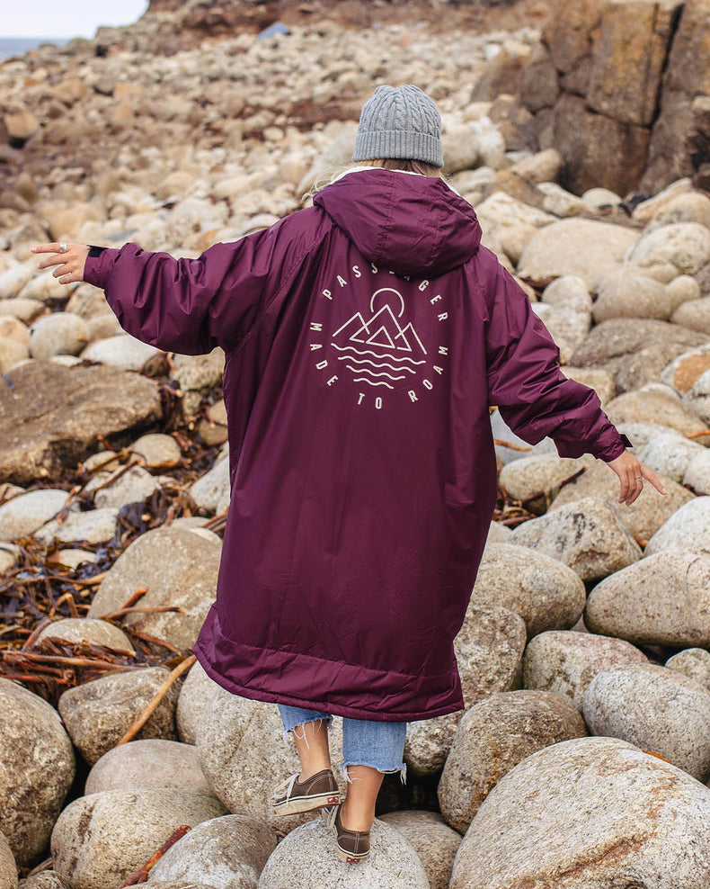 Passenger Escapism Recycled Sherpa Lined Changing Robe Wine