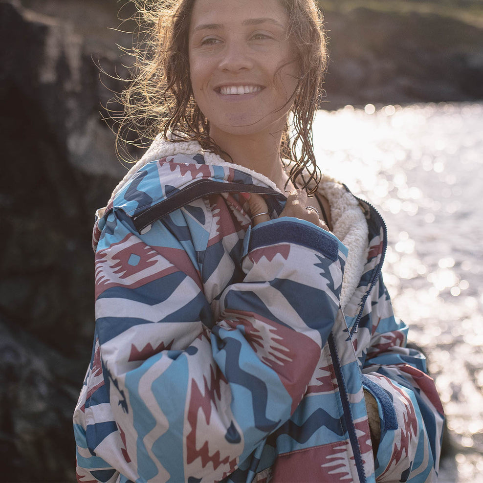 Passenger Roaming Recycled Sherpa Lined Changing Robe Multi Geo Stripe Coral