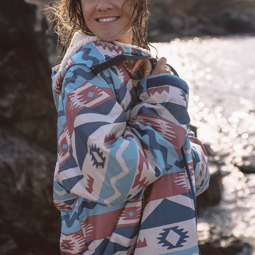 Passenger Roaming Recycled Sherpa Lined Changing Robe Multi Geo Stripe Coral