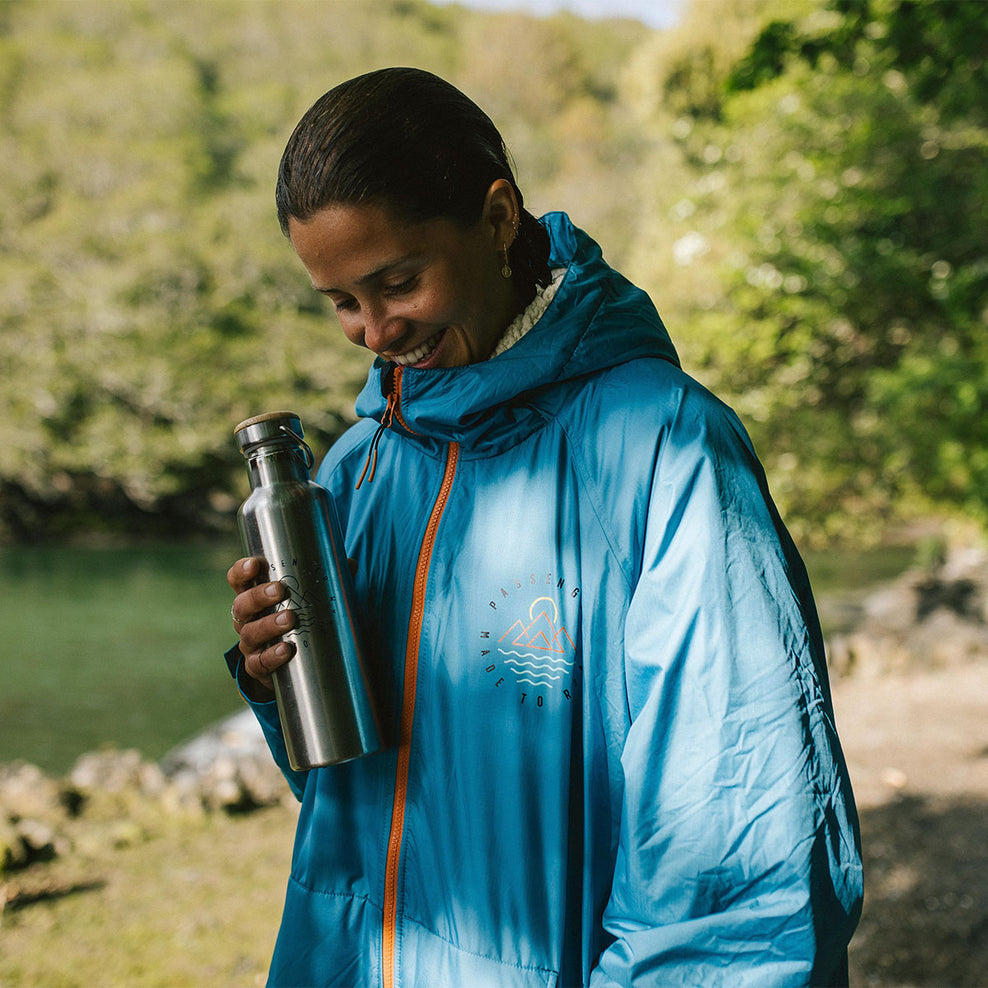 Passenger Escapism Recycled Sherpa Lined Changing Robe Larkspur Blue