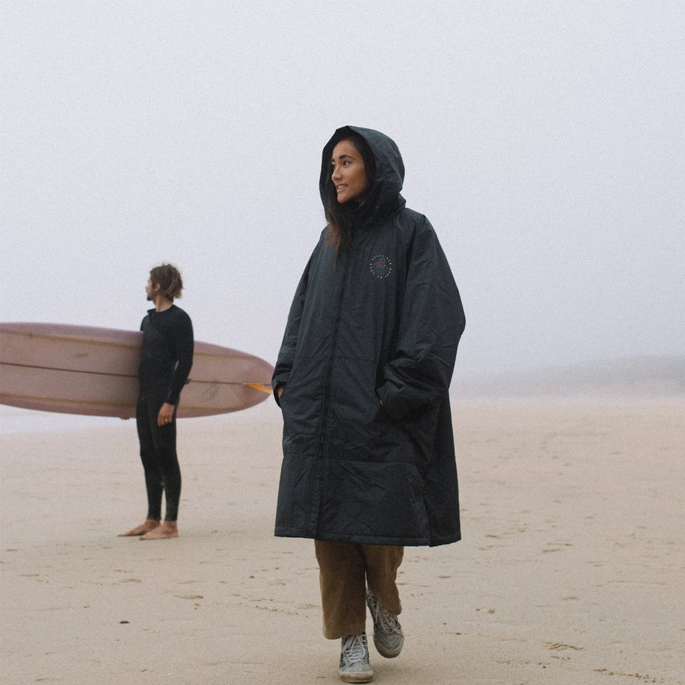 Passenger Escapism Recycled Towel Lined Changing Robe Black