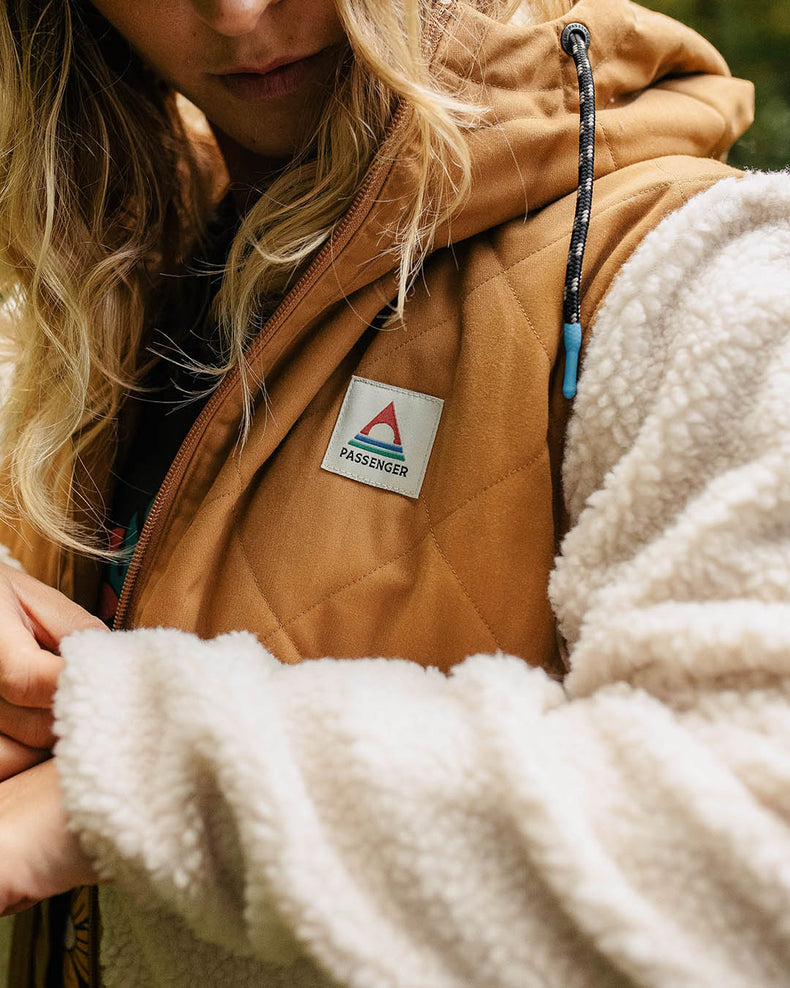Passenger Sefton Recycled Deep-Pile Sherpa Fleece Warm Ivory
