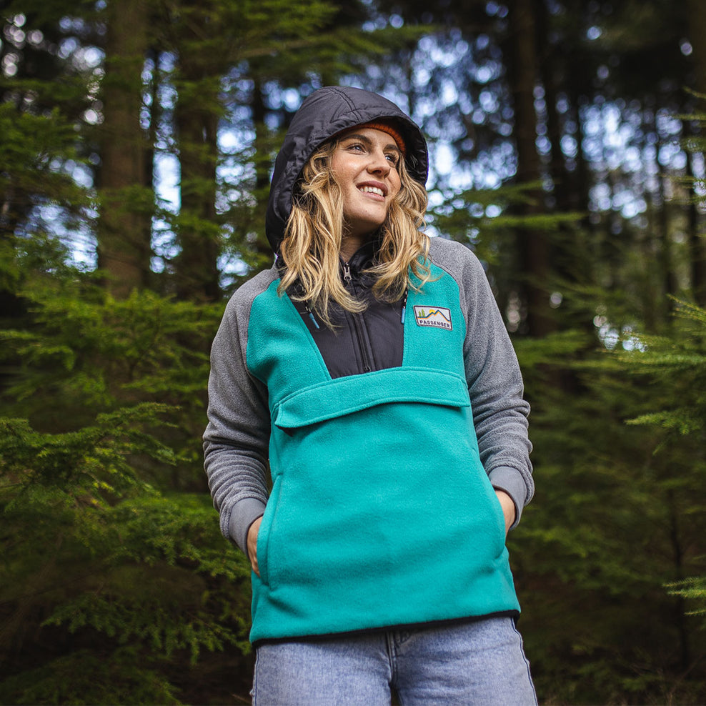 Passenger Alexander Hooded 1/2 Zip Recycled Polar Fleece Viridian Green