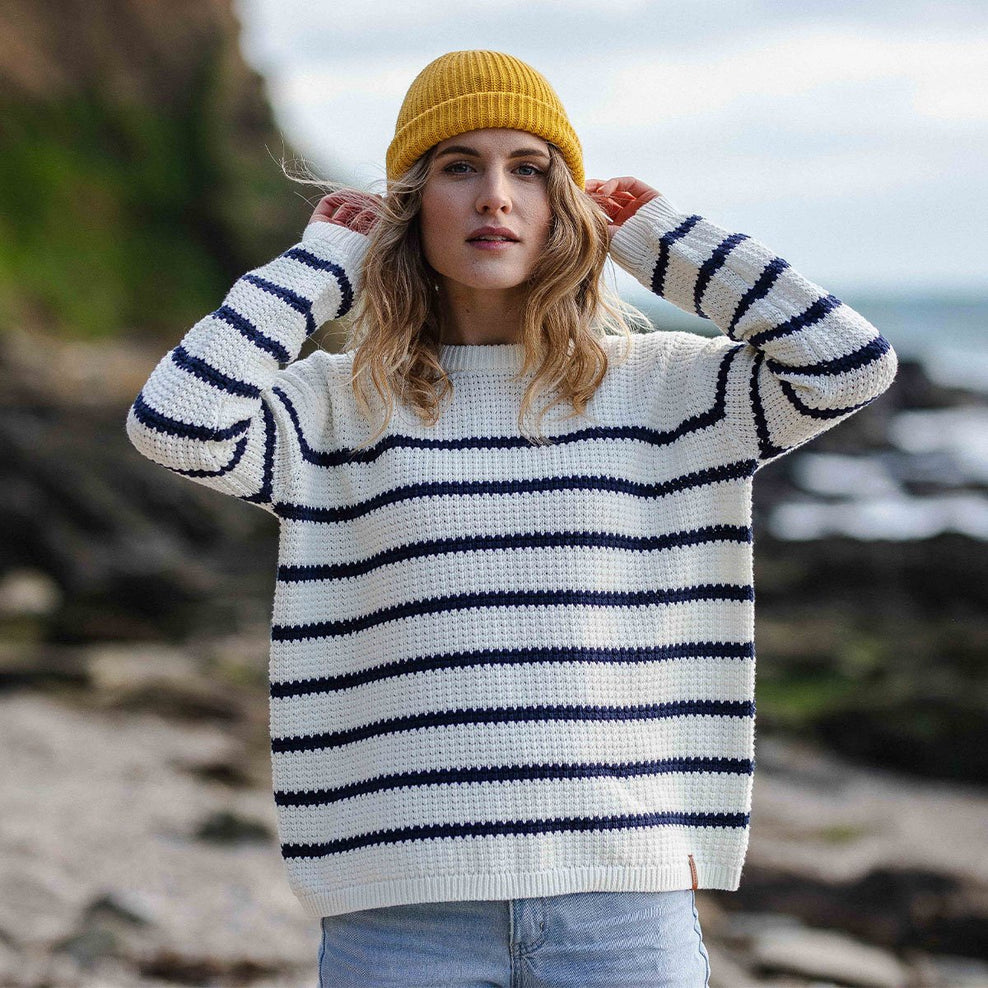 Passenger Lakewood Knitted Jumper Off White Stripe