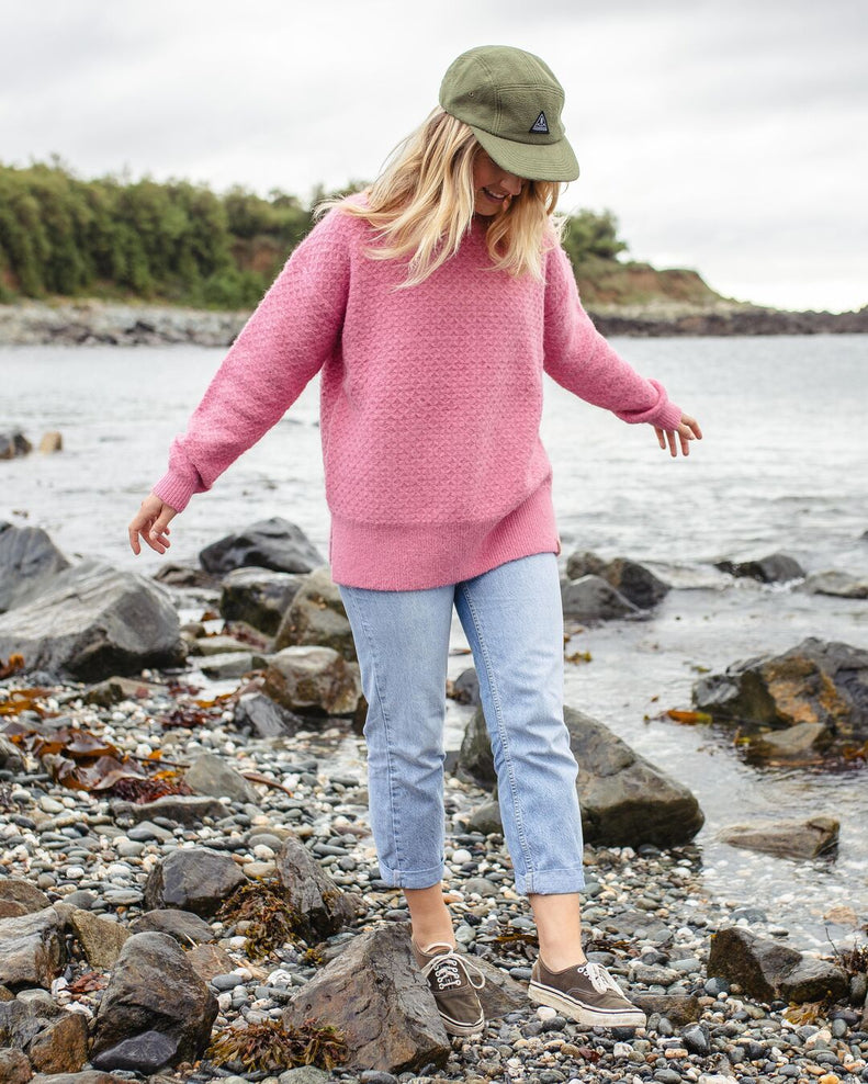 Passenger Tranquil Knitted Jumper Pink Mahogony