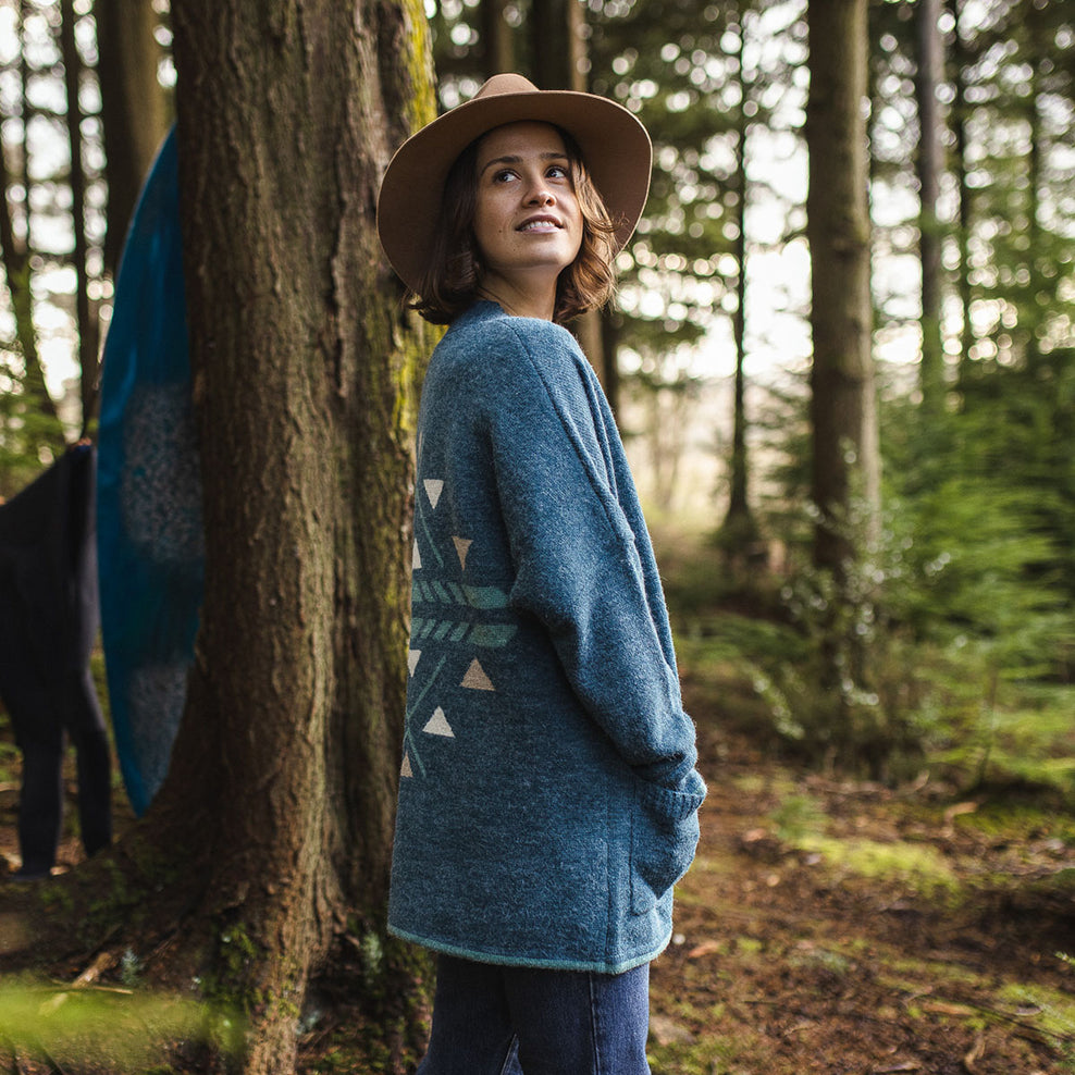 Passenger West Coast Cardigan Blue Coral