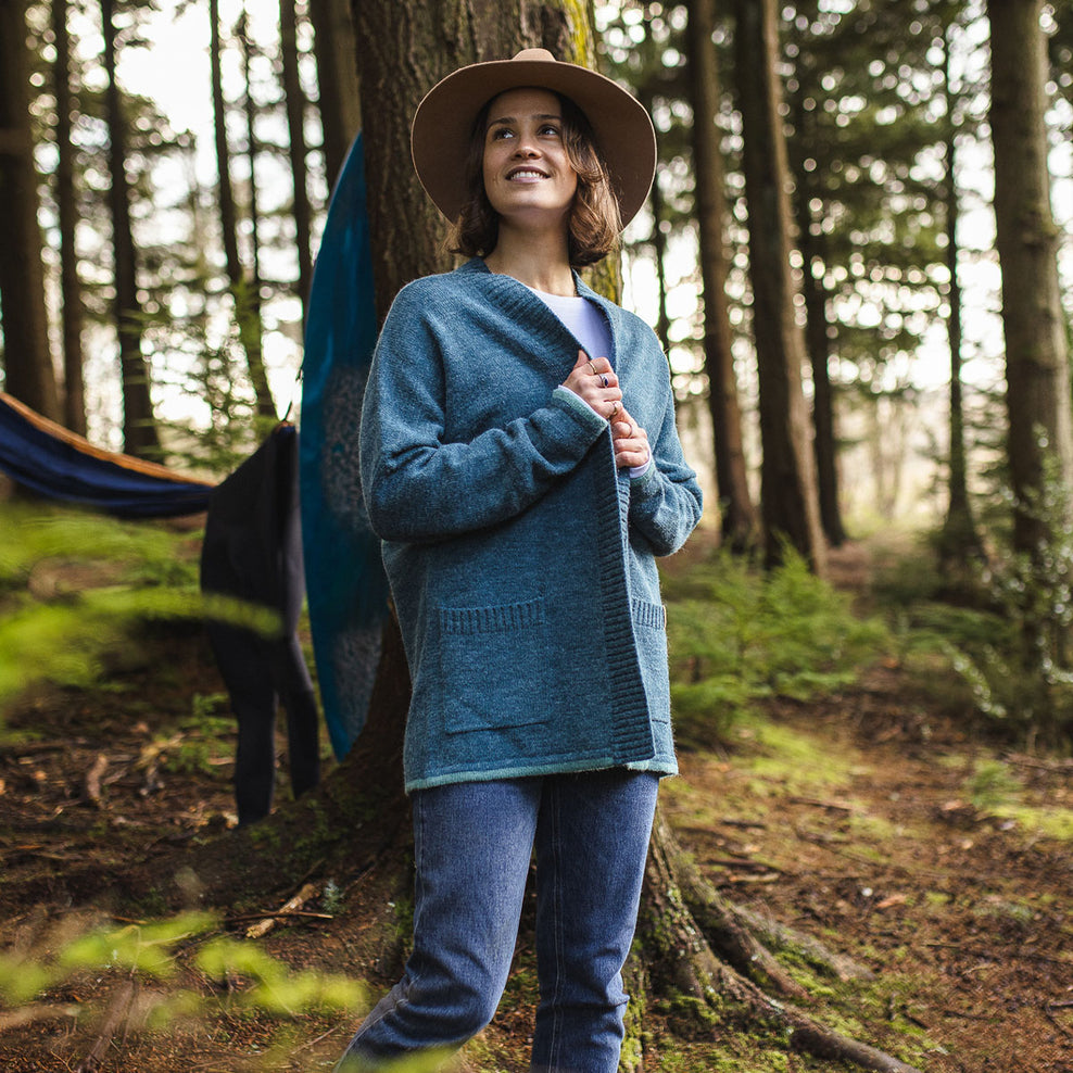 Passenger West Coast Cardigan Blue Coral