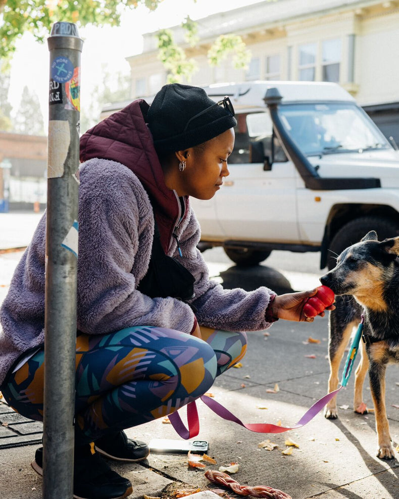 Passenger Fresh Air Recycled Leggings Deep Blue Camo Pattern