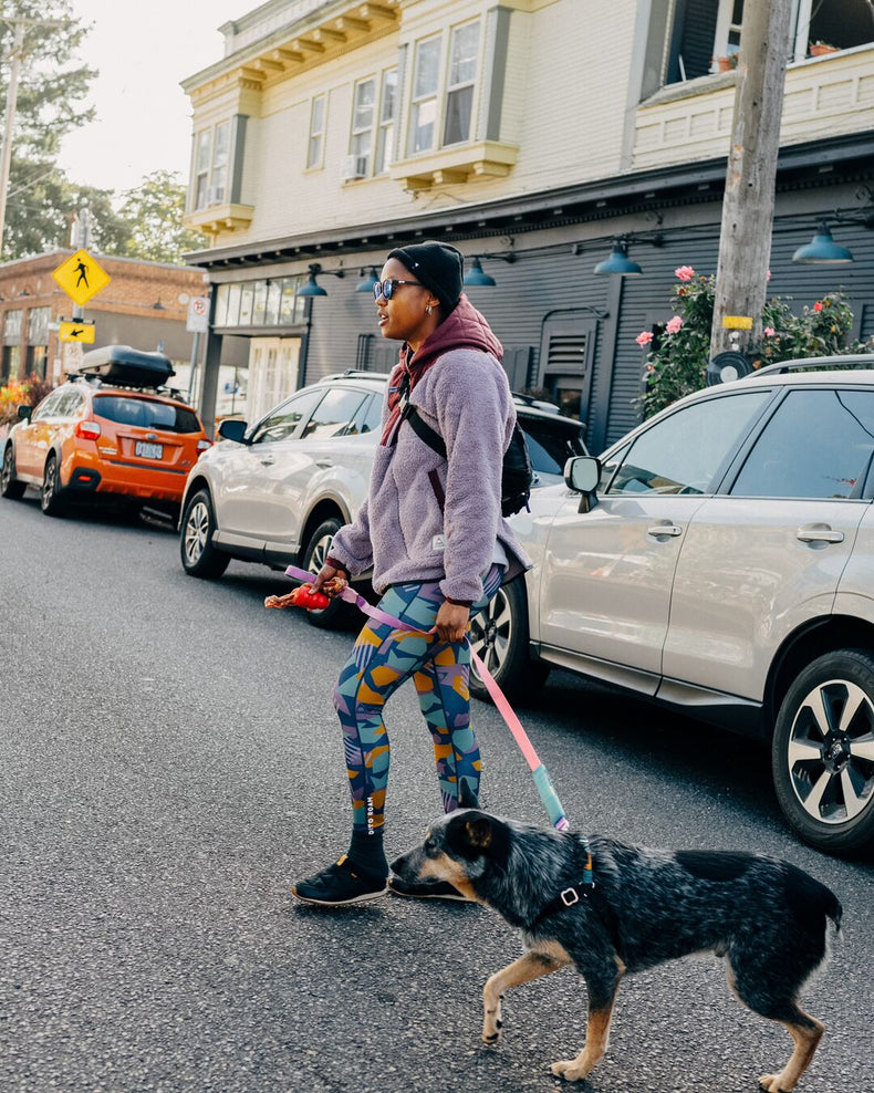 Passenger Fresh Air Recycled Leggings Deep Blue Camo Pattern