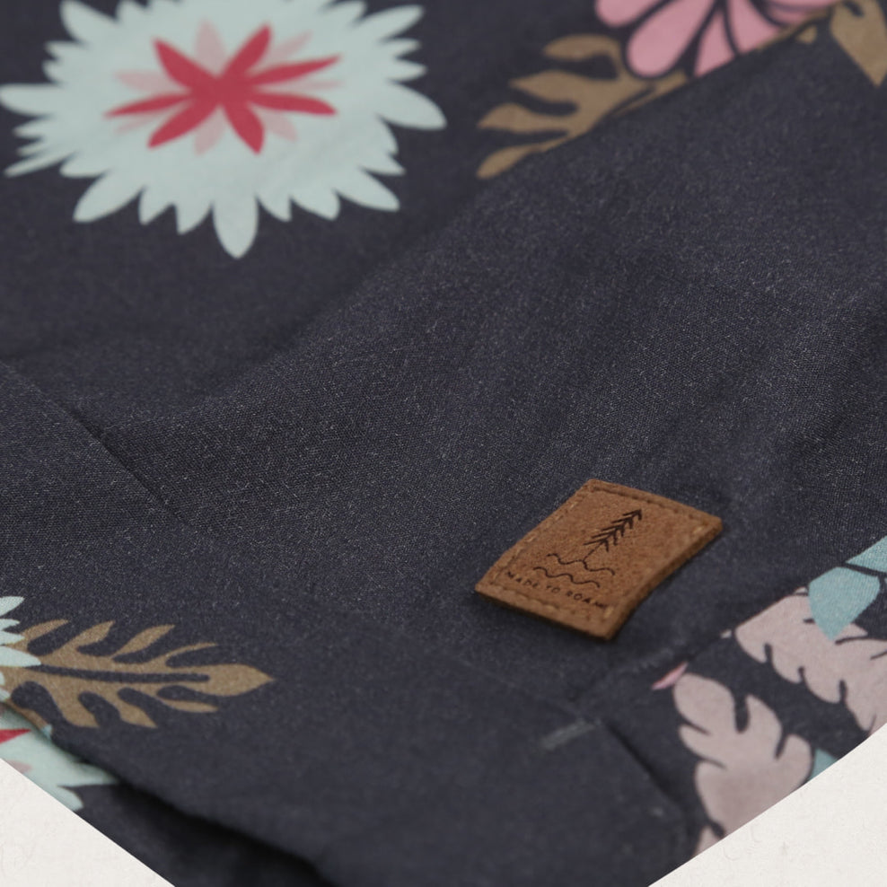 Passenger Santosa Shorts Black Flower Burst