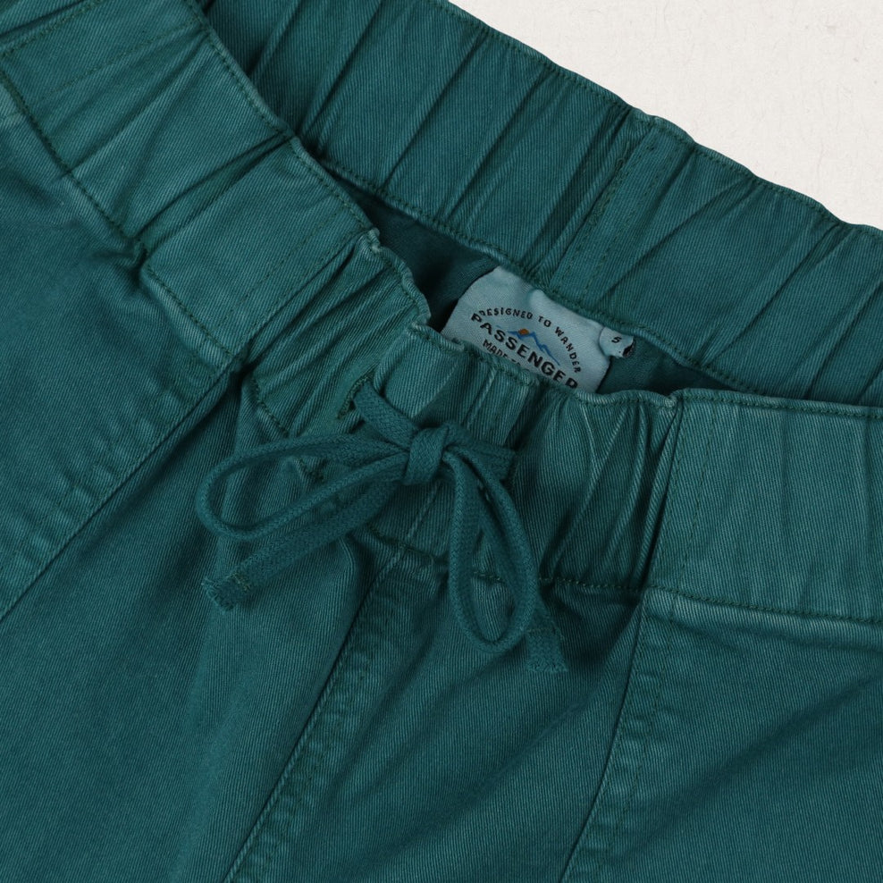 Passenger Carriso Organic Cotton Shorts Storm Green