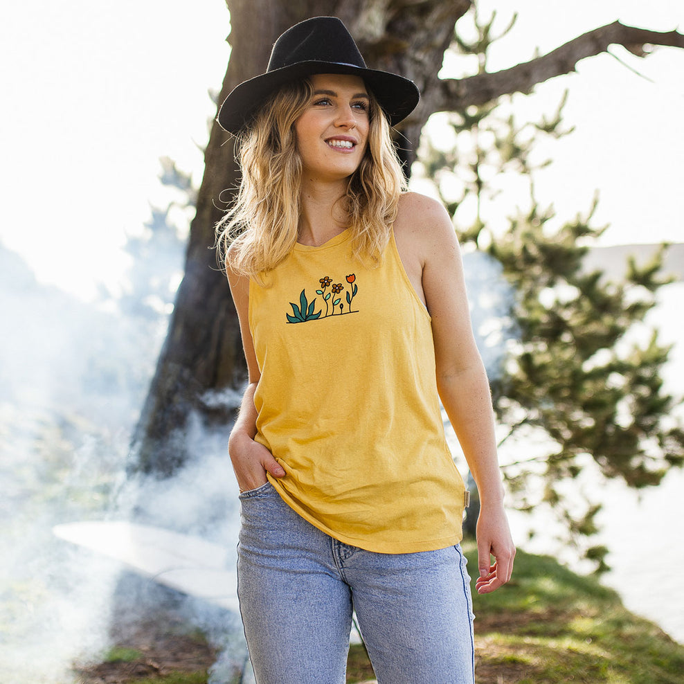 Passenger Grown To Roam Hemp Vest Ochre Yellow