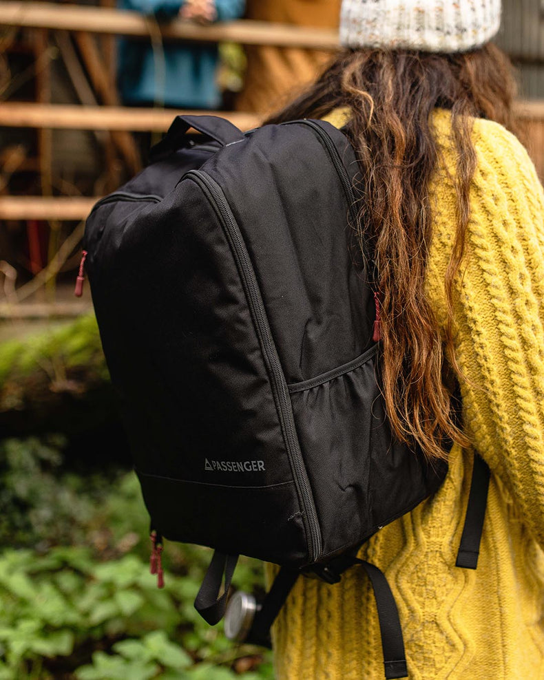 Passenger Ascent Weekender Recycled 35L Backpack Black